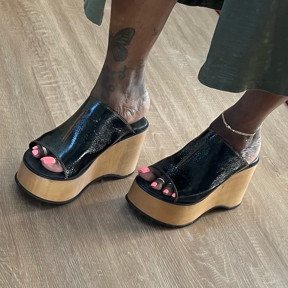FREE PEOPLE PLATFORM